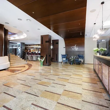 Leda - Adults Only 4*