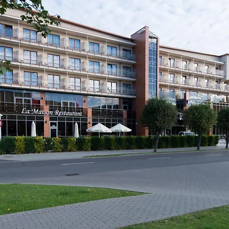 Leda - Adults Only 코워브제크