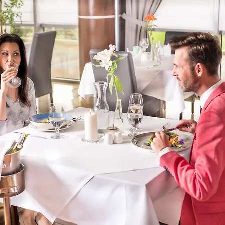 Leda - Adults Only 코워브제크