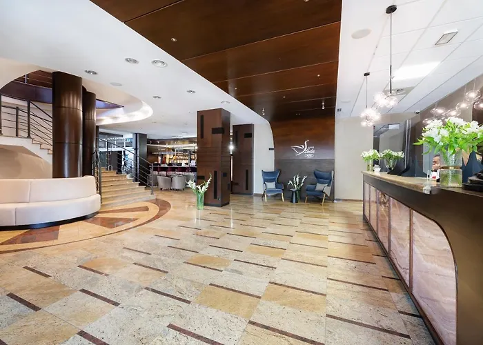 Leda - Adults Only 4*