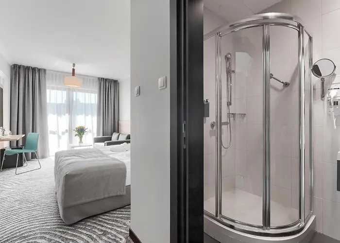 Leda - Adults Only 4*