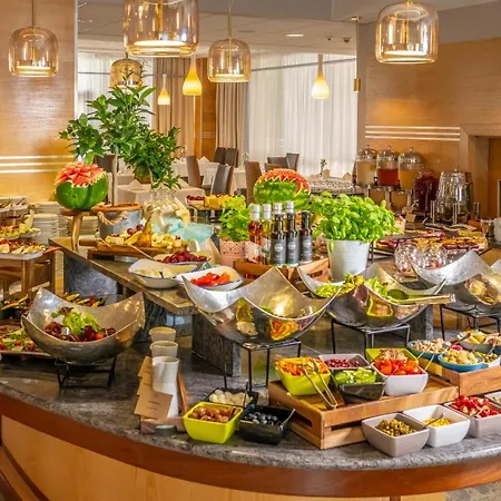 Leda - Adults Only Hotell 4*