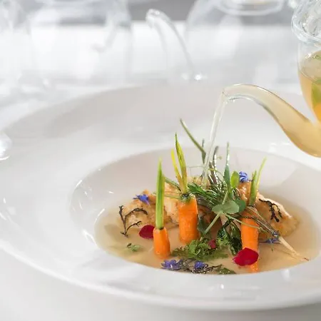 Leda - Adults Only 4*