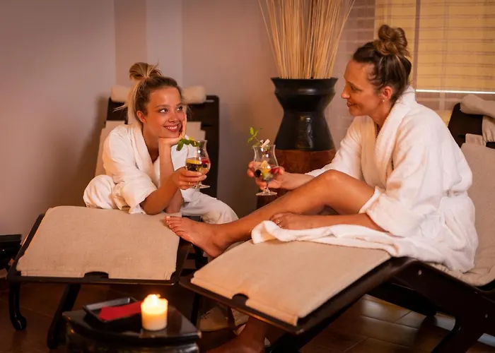 Leda - Adults Only 4*